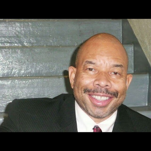 Meet your Posher, Donovant - Picture 3 of 7